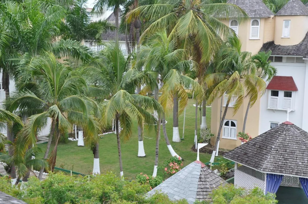 Beach Penthouse A25 Sandcastles Ocho Rios 0*,  Jamaica