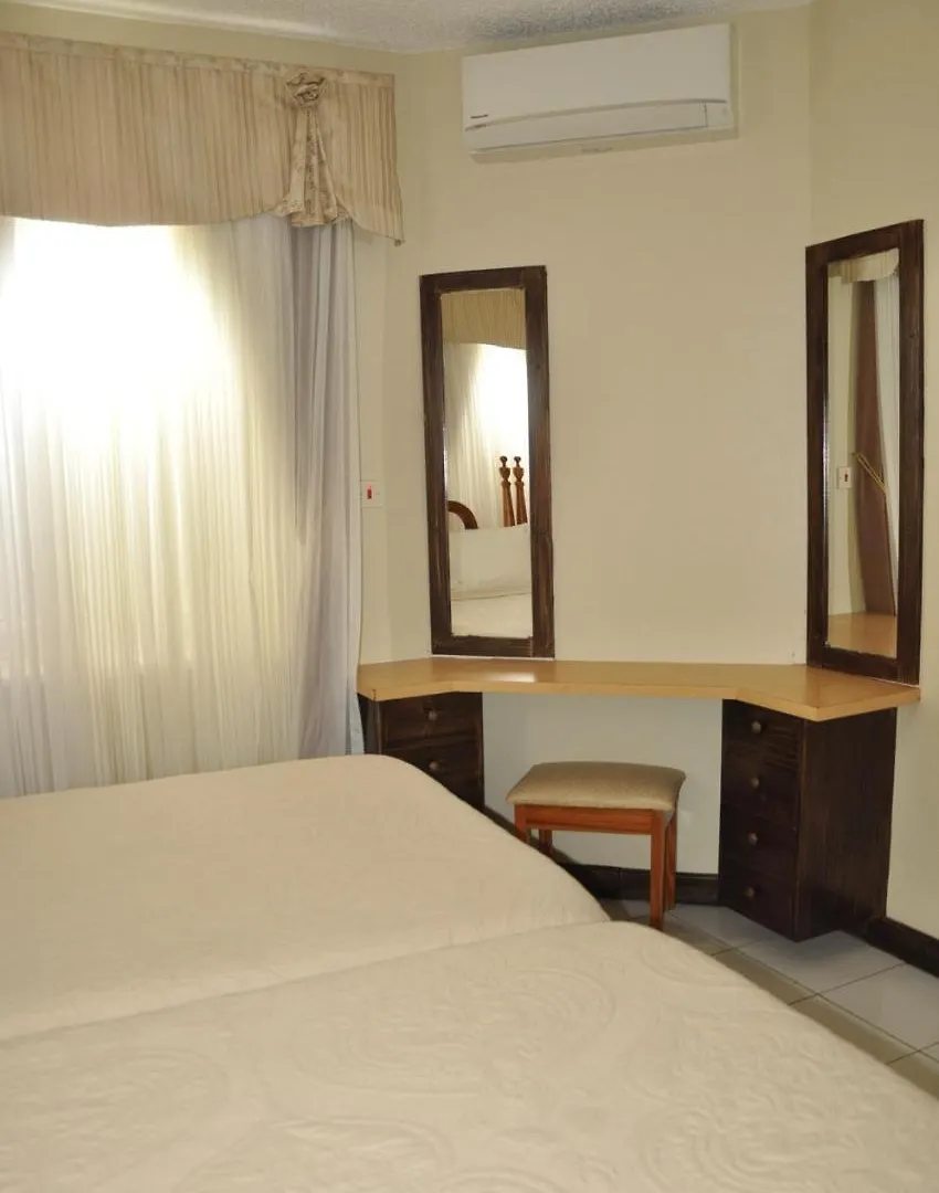 Appartement Beach Penthouse A25 Sandcastles Ocho Ríos